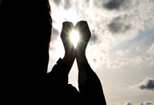 爱游戏馆-罗马尼亚大捷！击败摩尔多瓦，奇迹晋级竞技巅峰！