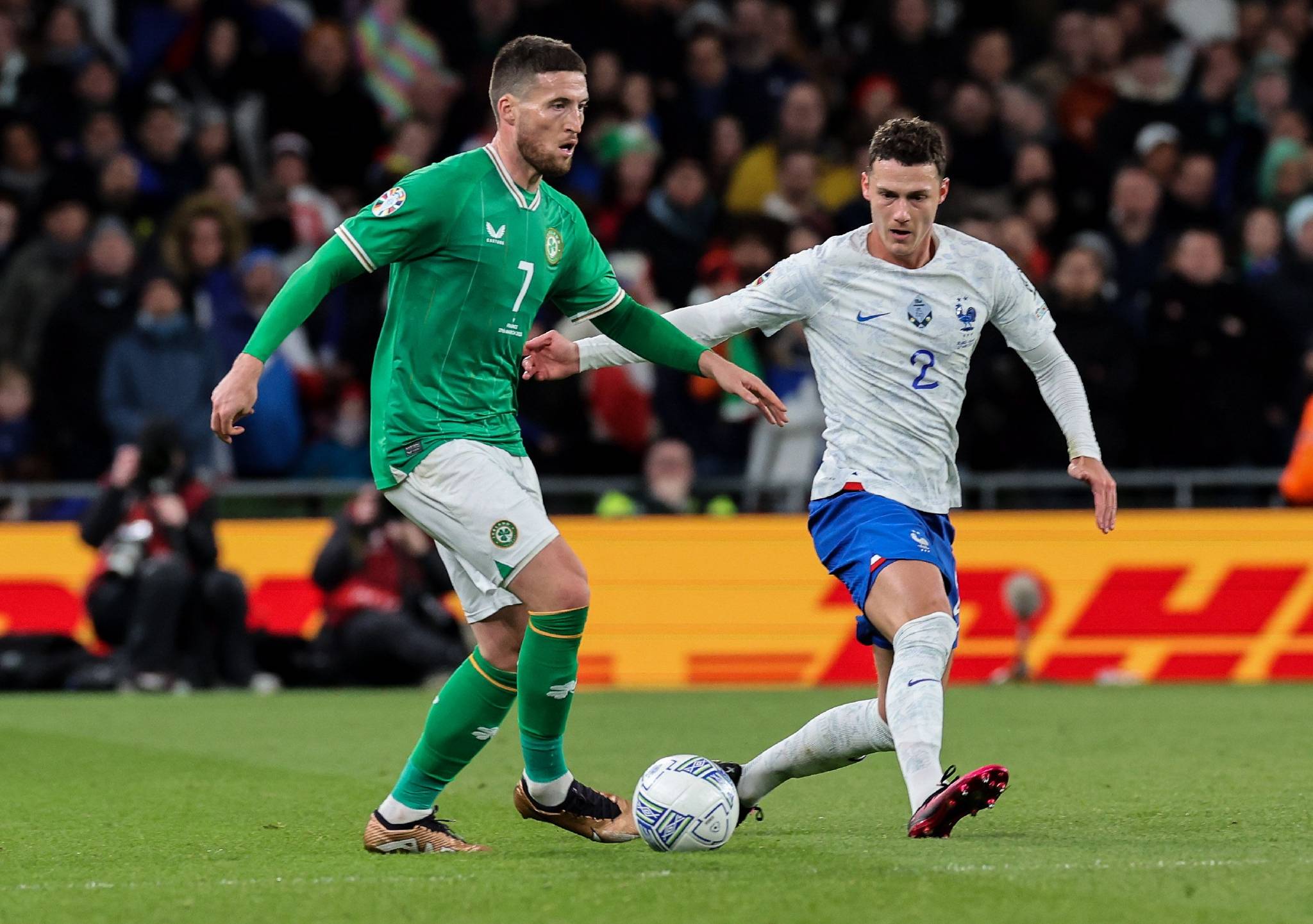 欧国联比赛实力对拼,球场胜负未定的简单介绍 欧国联比赛实力对拼,球场胜负未定的简单介绍