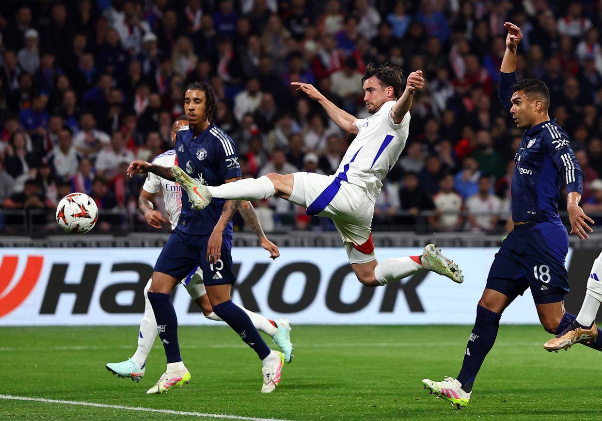 关于里昂客场不敌圣埃蒂安,遭遇挫败的信息 关于里昂客场不敌圣埃蒂安,遭遇挫败的信息