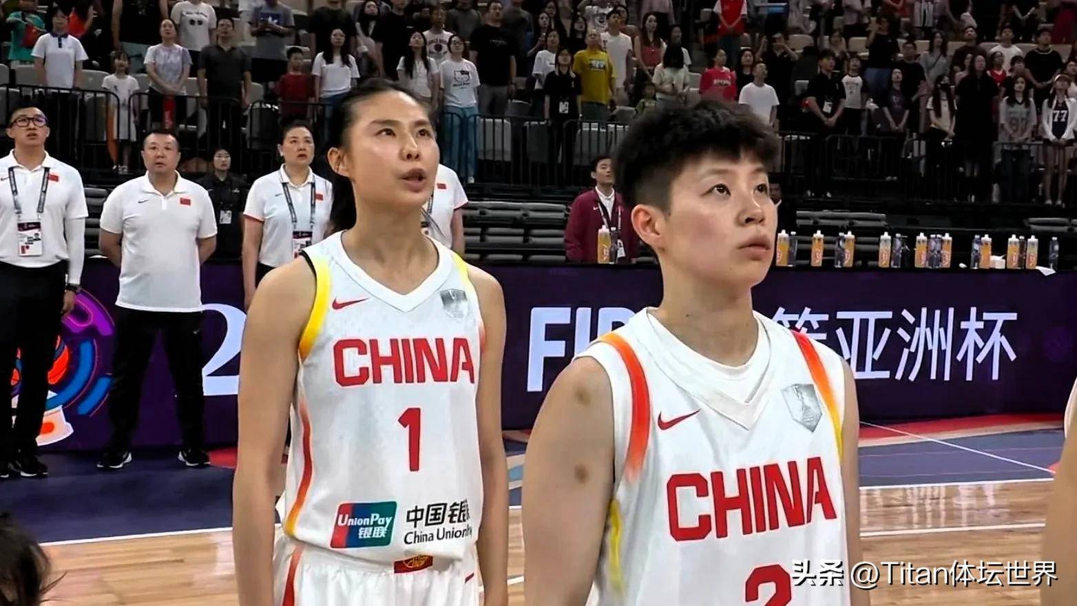 爱游戏直播-安徽女篮实力较劲,士气高昂