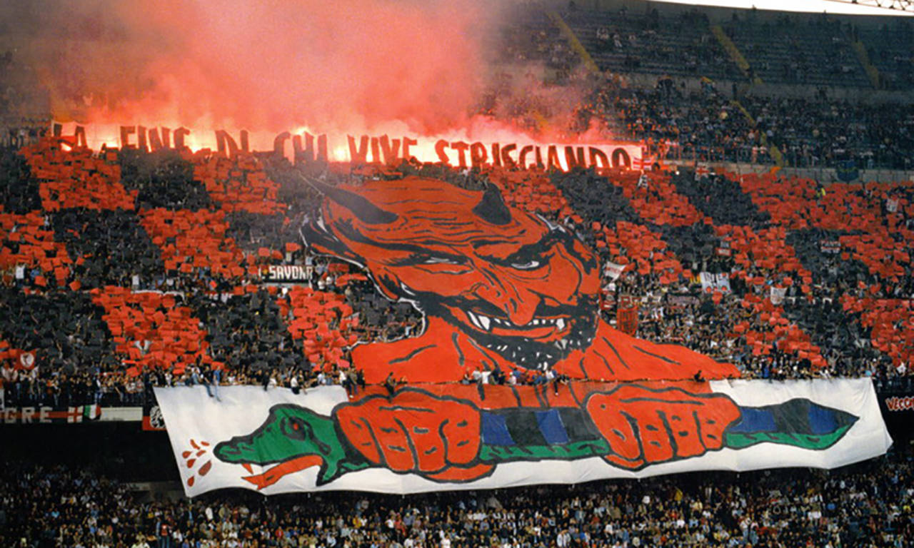 关于足球对决如烈火般燃烧,观众热情高涨的信息 关于足球对决如烈火般燃烧,观众热情高涨的信息