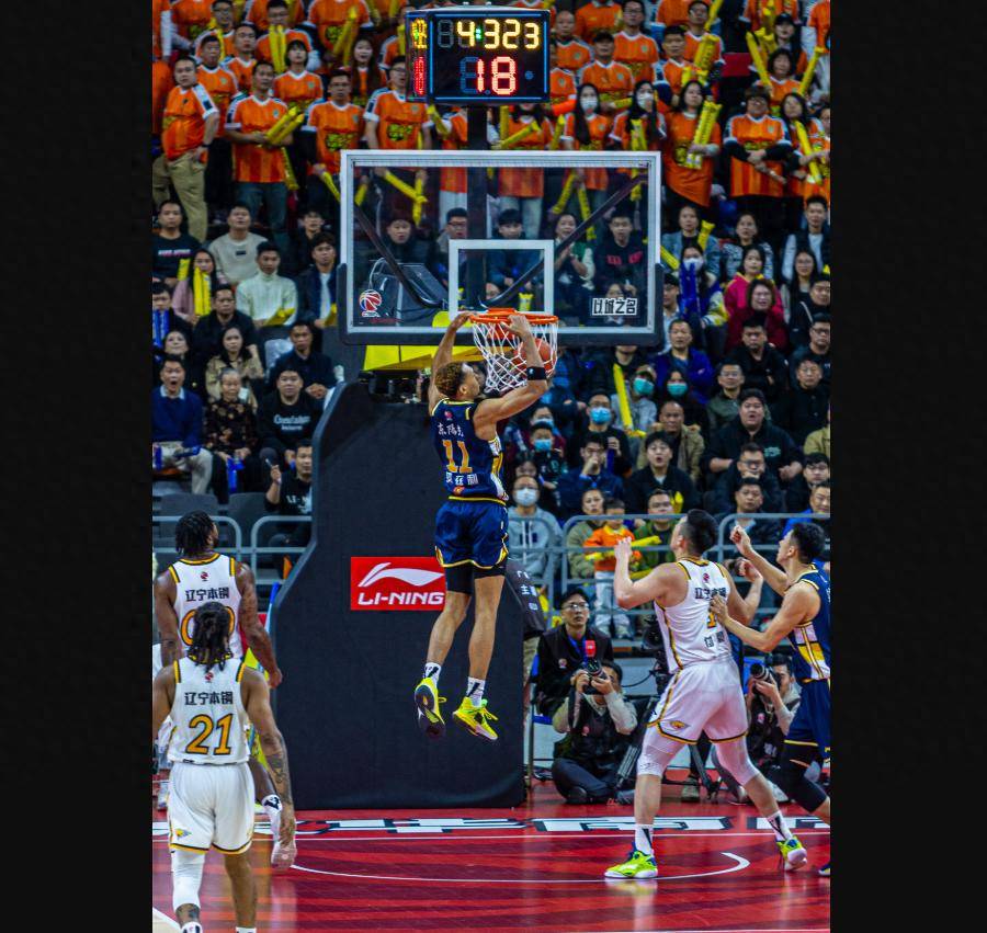 辽宁男篮功不可没,客场大胜击败对手 辽宁男篮功不可没,客场大胜击败对手