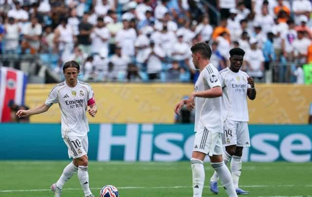 爱游戏网页版入口-瓦伦西亚憾失机会,晋级悬念重重的简单介绍