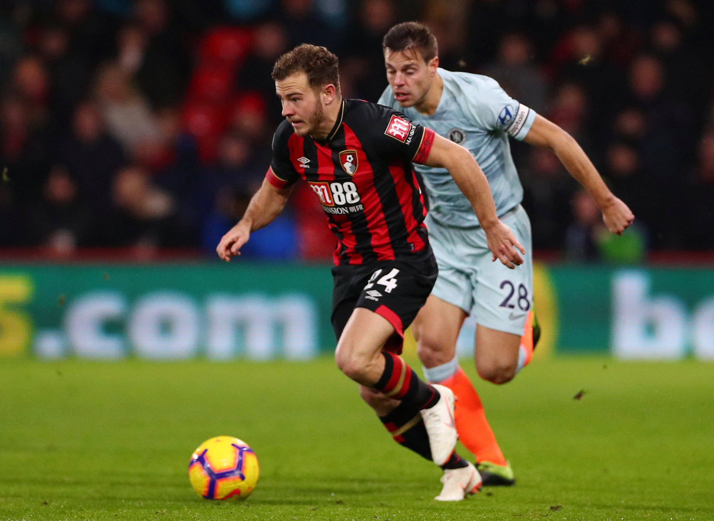 爱游戏直播-伯恩茅斯迎来主场之战，期待反弹