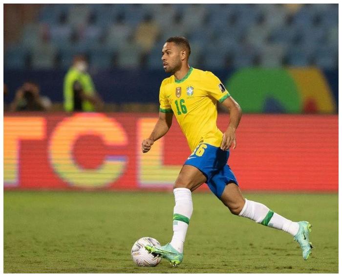 包含罗马尼亚国家队誓言不负国人期望,决胜巴拉圭的词条 包含罗马尼亚国家队誓言不负国人期望,决胜巴拉圭的词条