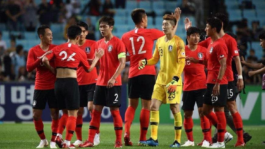 韩国队在羽毛球赛中击败巴西 韩国队在羽毛球赛中击败巴西