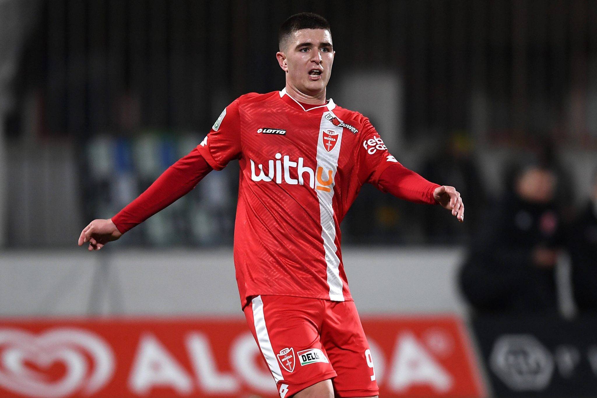 关于尤文图斯冷静应对,小组第一地位稳固的信息 关于尤文图斯冷静应对,小组第一地位稳固的信息