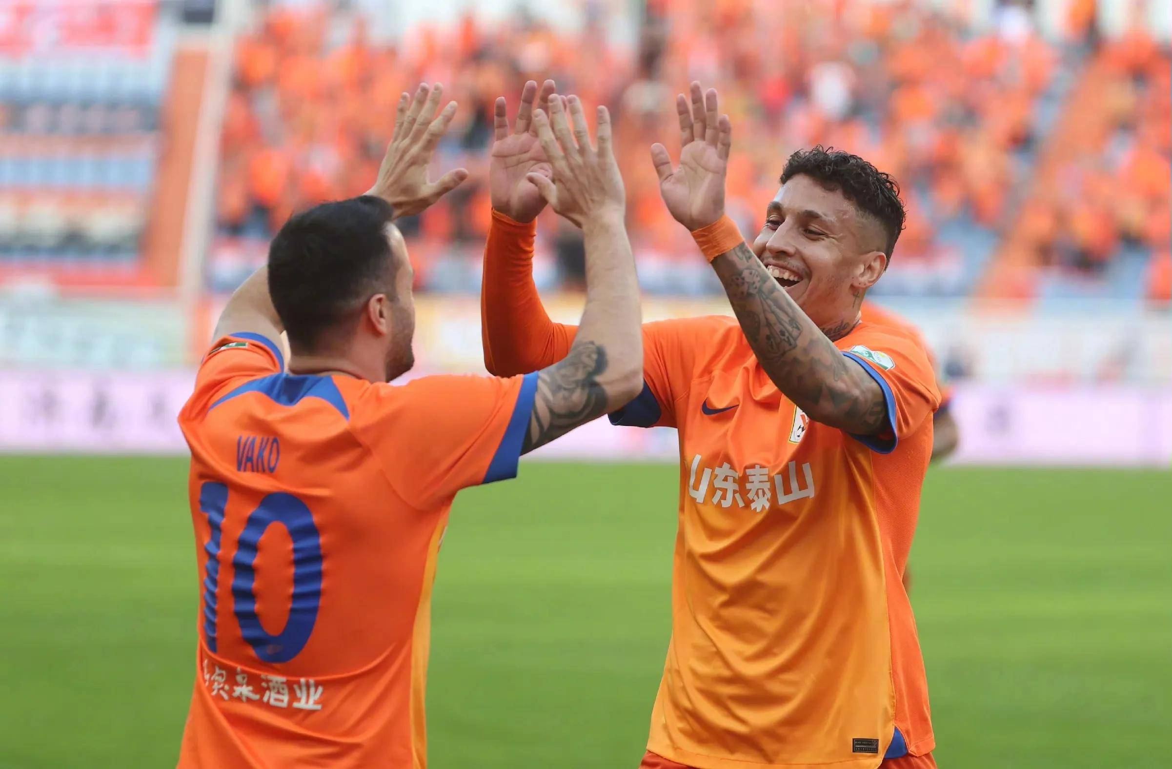 爱游戏新闻-中超外援双双进球，豪取胜利晋级下一轮的简单介绍