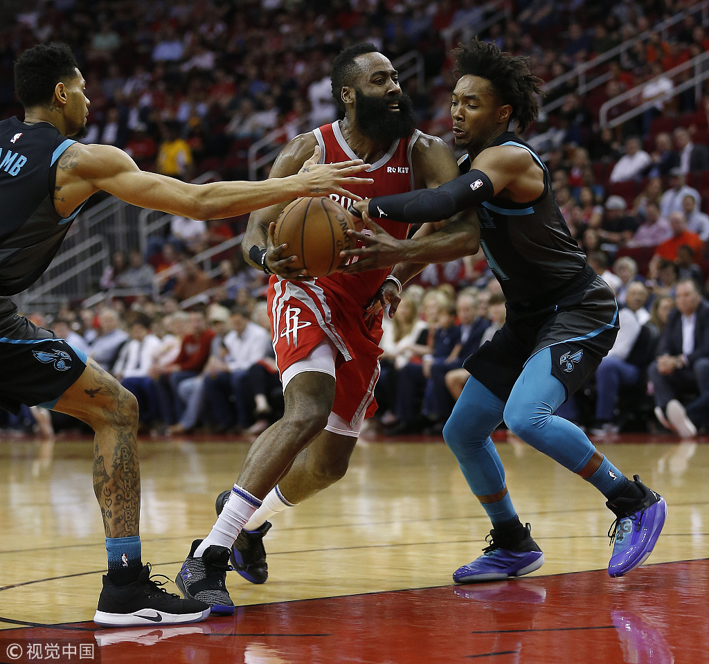 爱游戏娱乐-火箭击败黄蜂逆转形势