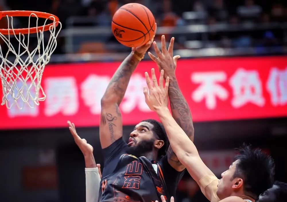 东部赛区强队遭遇困境,球员训练加强备战的简单介绍 东部赛区强队遭遇困境,球员训练加强备战的简单介绍