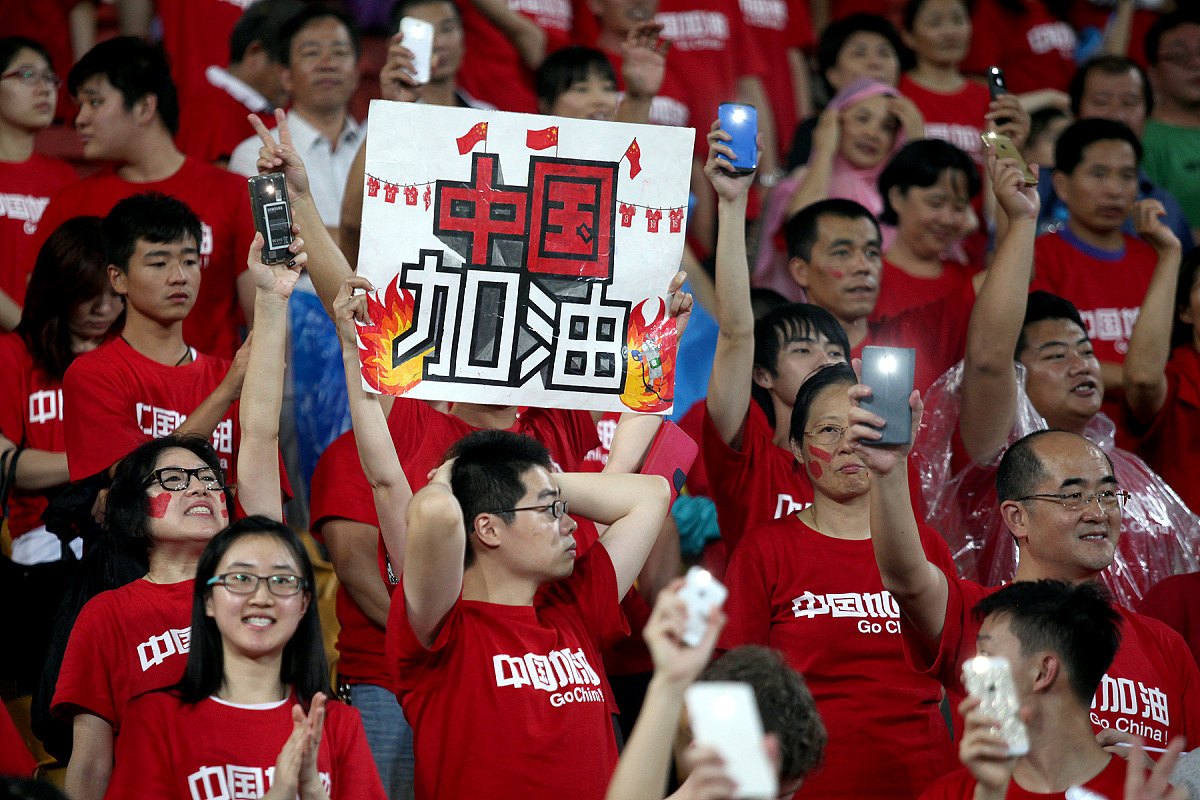 爱游戏链接-球队取得关键胜利,球迷欢呼不断